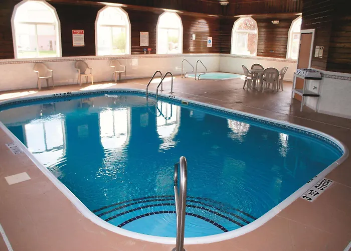Hotel La Quinta & By Wyndham Starved Rock St Park Peru