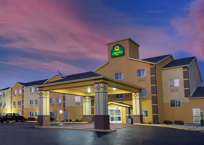 Hotel La Quinta & By Wyndham Starved Rock St Park 3*