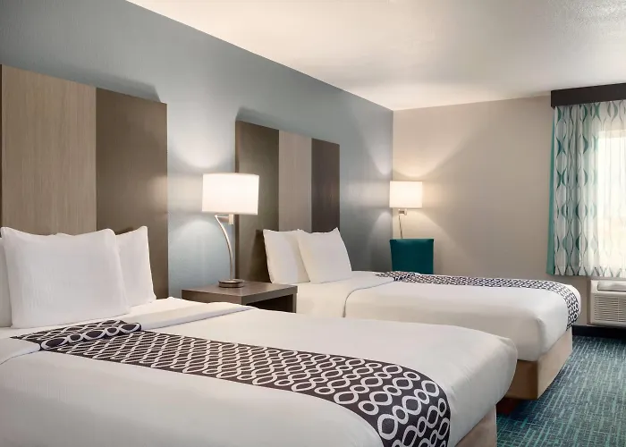 La Quinta & By Wyndham Starved Rock St Park Hotel 3*